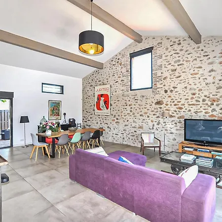 Nyaraló Superbe Maison Piscine Privee