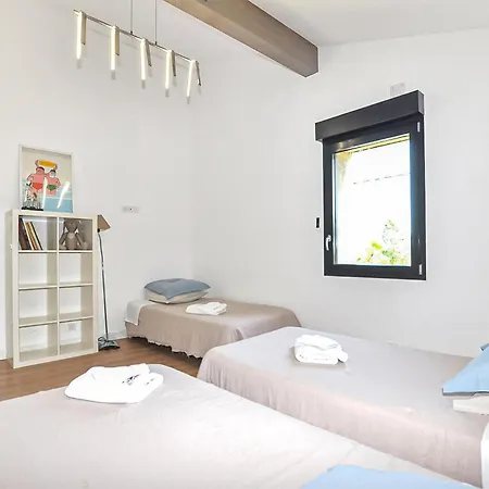Nyaraló Superbe Maison Piscine Privee